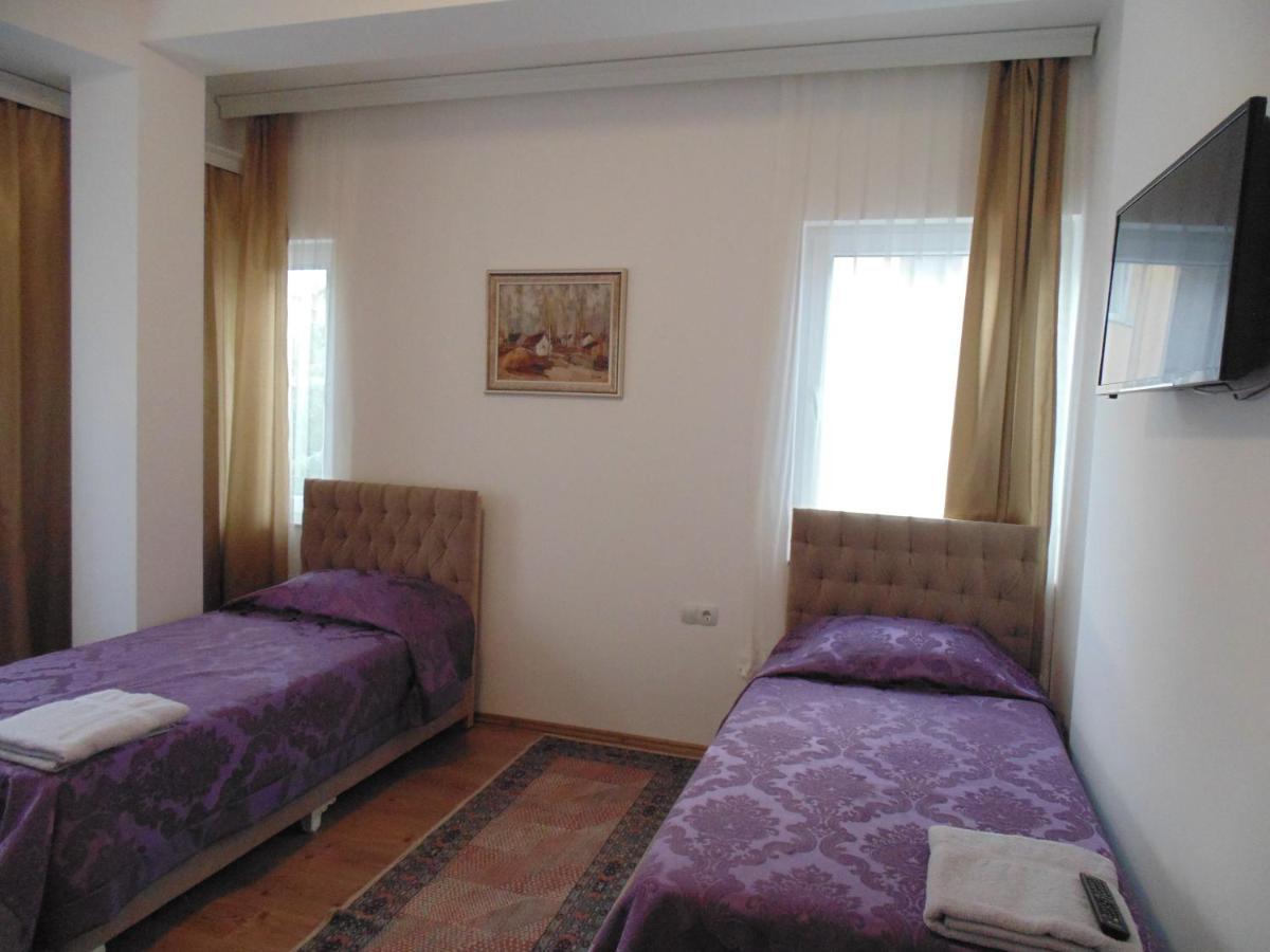 Vila Sofra Struga Esterno foto